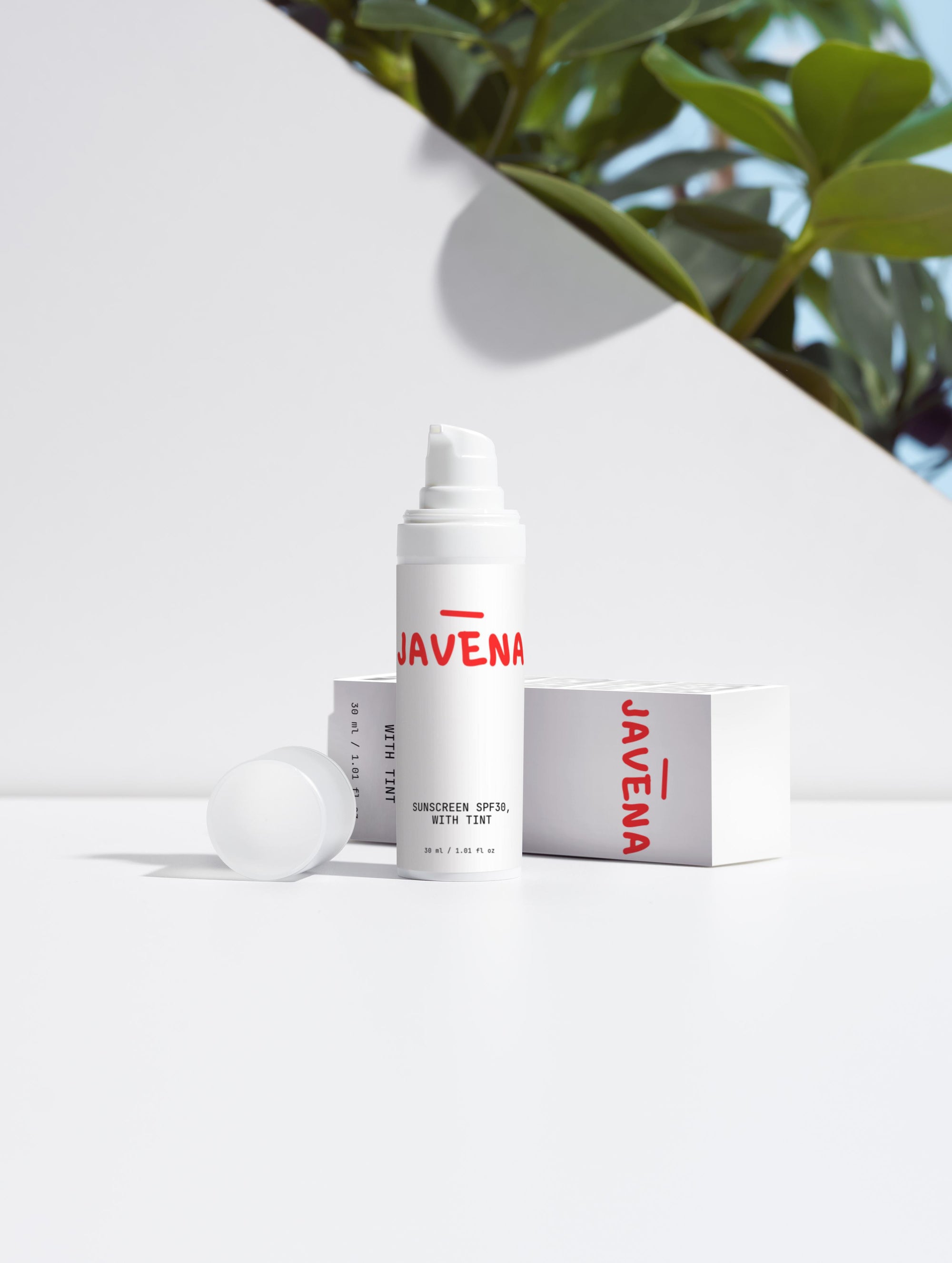 Sunscreen SPF30, with tint